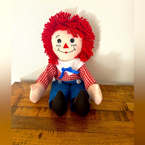 Raggedy Andy Doll Stuffed Toy Yarn Hair with a blue hat Classic - Picture 1 of 3